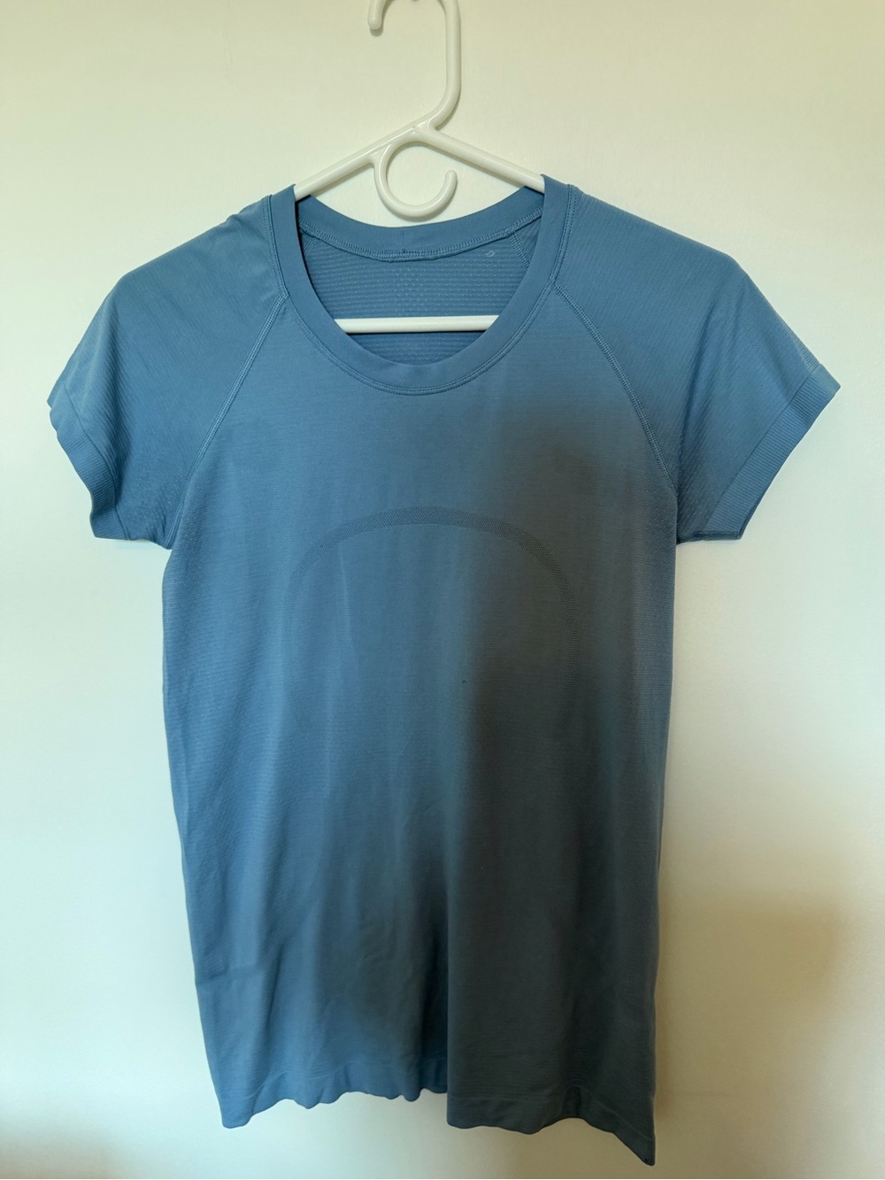 Women’s Lululemon Swiftly Tech Short-Sleeve Tee in Dusty Blue